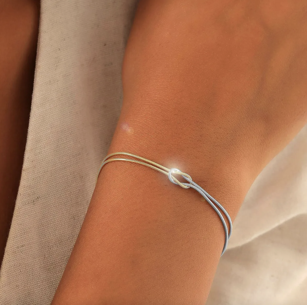 18k Gold & Silver Plated Unisex Knot Design Bracelet - Image 5